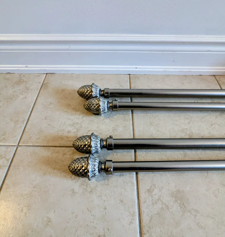 curtain rods image indicator(2)