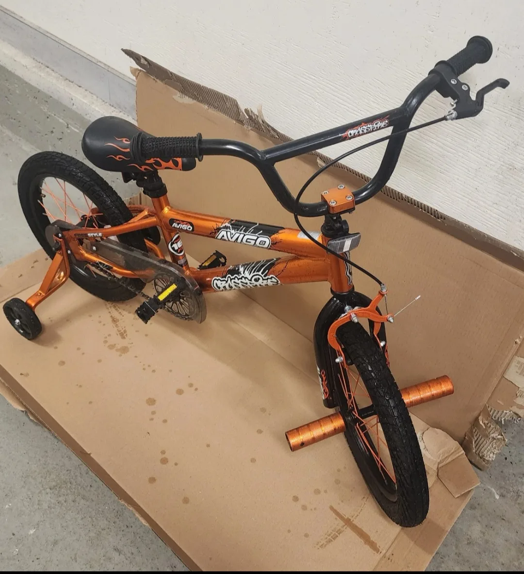 Avigo Orange Kids' Bike image indicator(6)