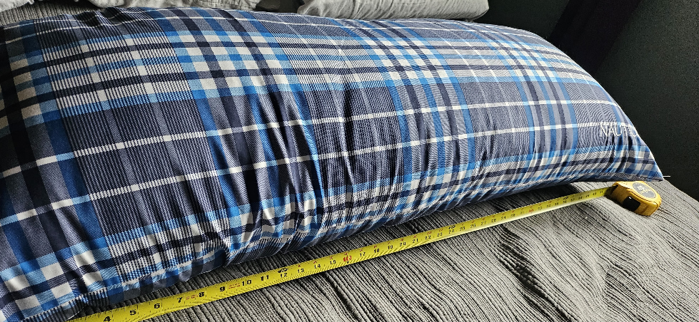 Nautica Plaid body Pillow - photo 2