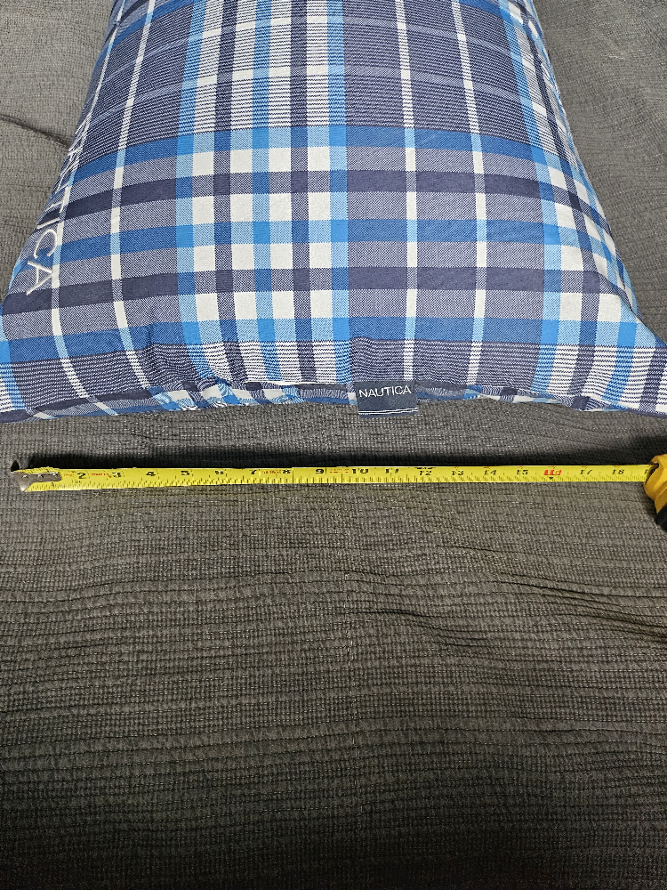 Nautica Plaid body Pillow - photo 3