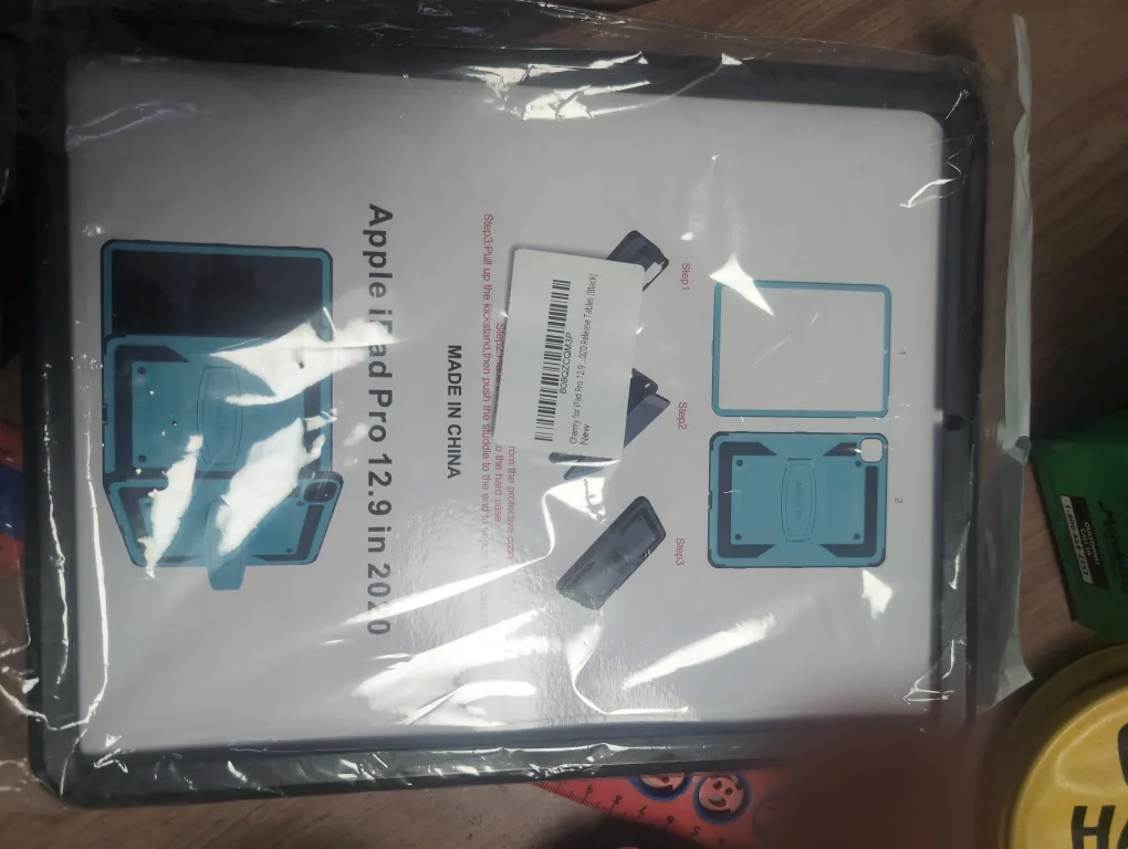 Apple iPad Pro 12.9 Case (2020) thumbnail
