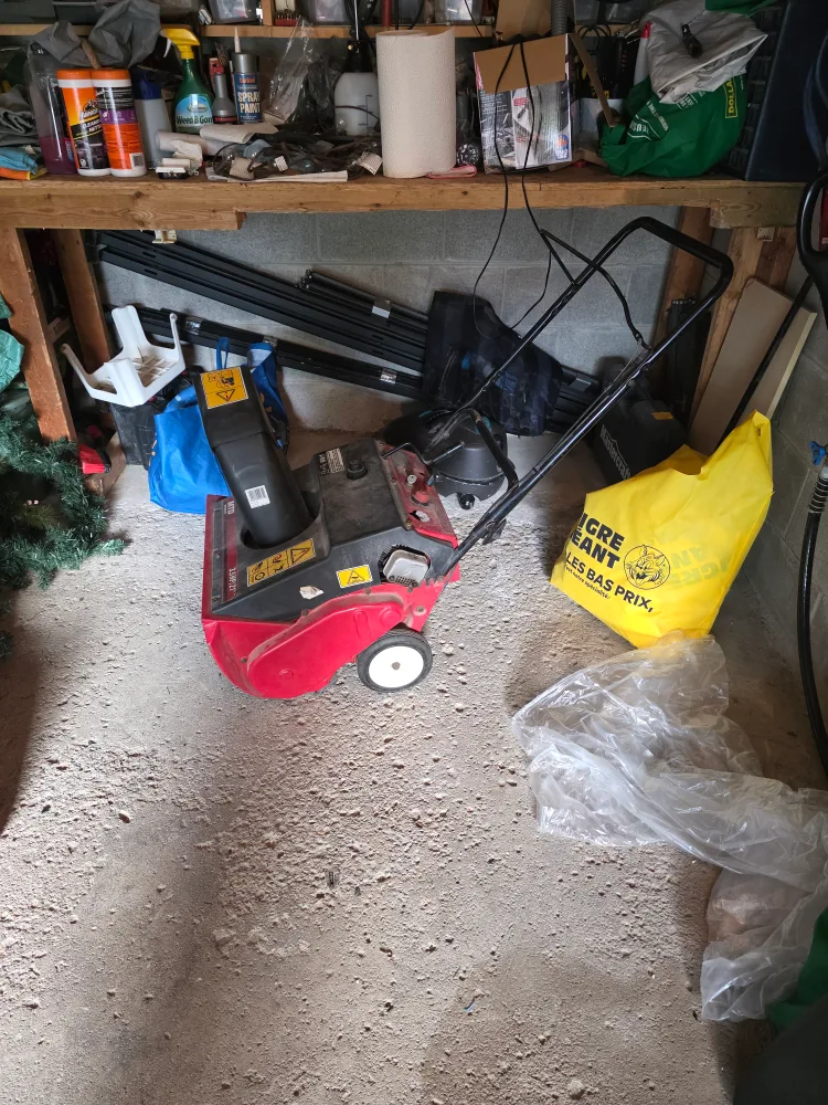 MTD 3.5HP/21" Snowblower image indicator(2)