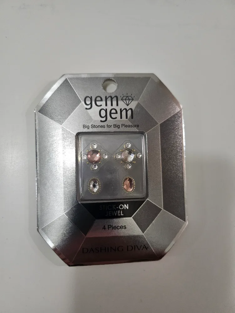 Dashing Diva Gem Gem Stick-On Jewels (4 Pieces) thumbnail