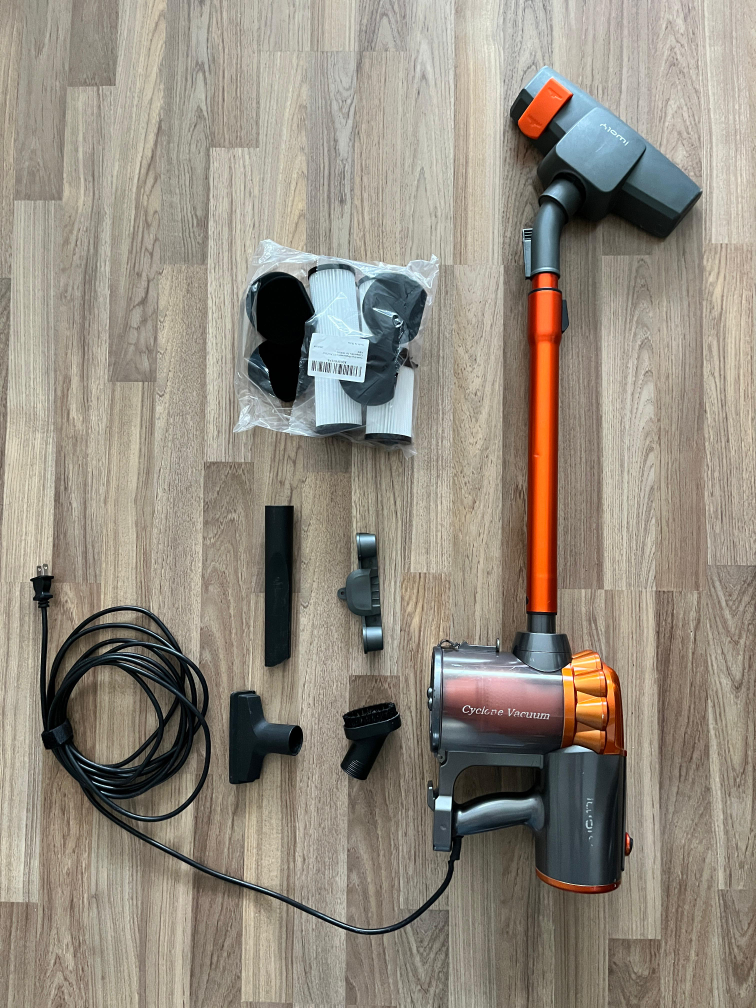 iwoly V600 Corded Vacuum - with minor loose power connection