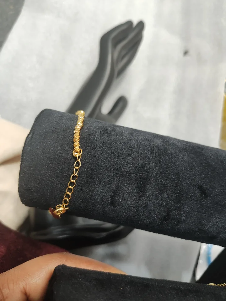 Gold Beaded Bracelet image indicator(5)