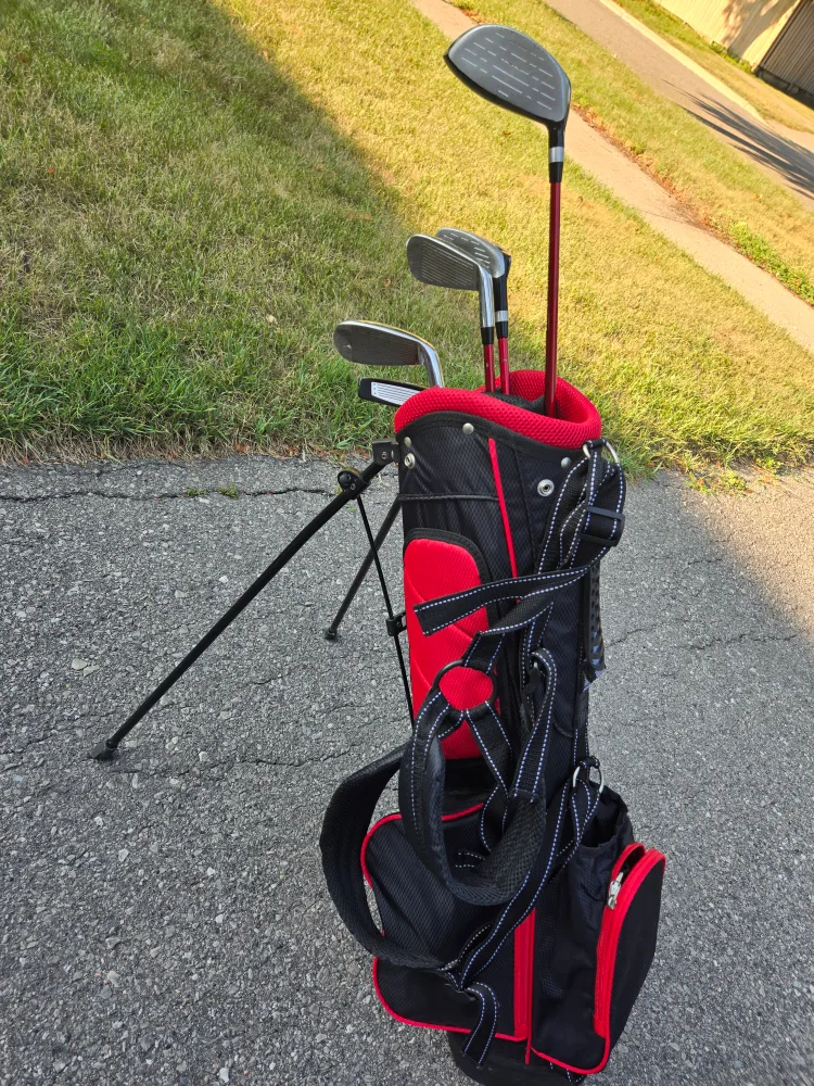 Junior Left handed 13+ Golf Club Set  (Powerbilt TPX) thumbnail