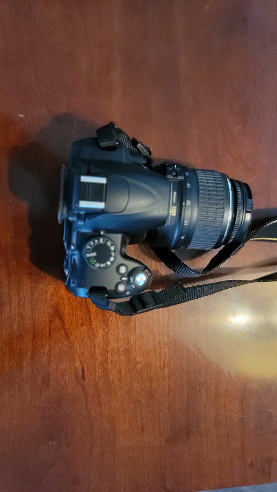 Nikon D3000 Digital Camera with Accessories - photo 3