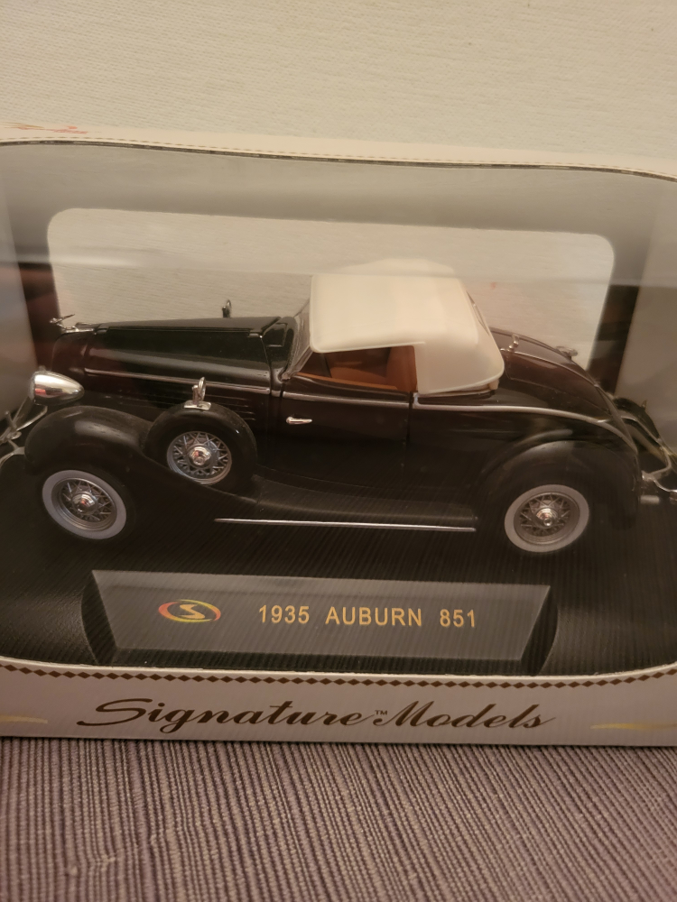 Signature Models 1935 Auburn 851 Car Model - photo 2