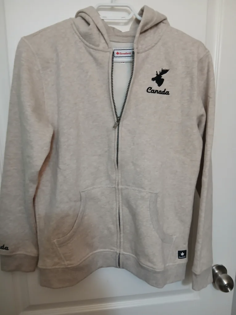 Canadiana Gender Inclusive Hoodie XL/TG (14-16) thumbnail