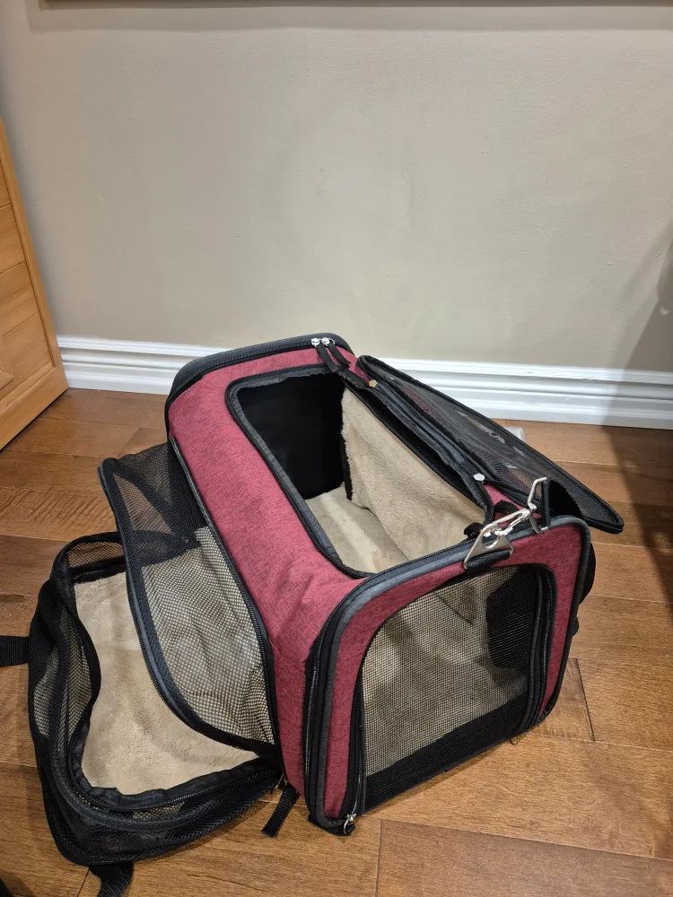 Pet Peppy Pet Carrier - Burgundy image indicator(5)