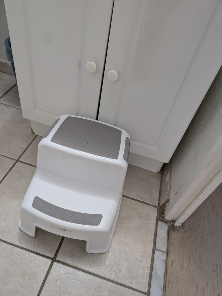 Dream baby Step Stool - photo 4