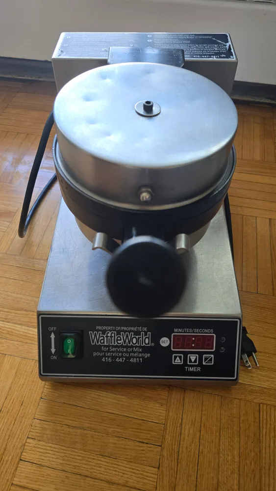 Waffle World Waffle Maker thumbnail