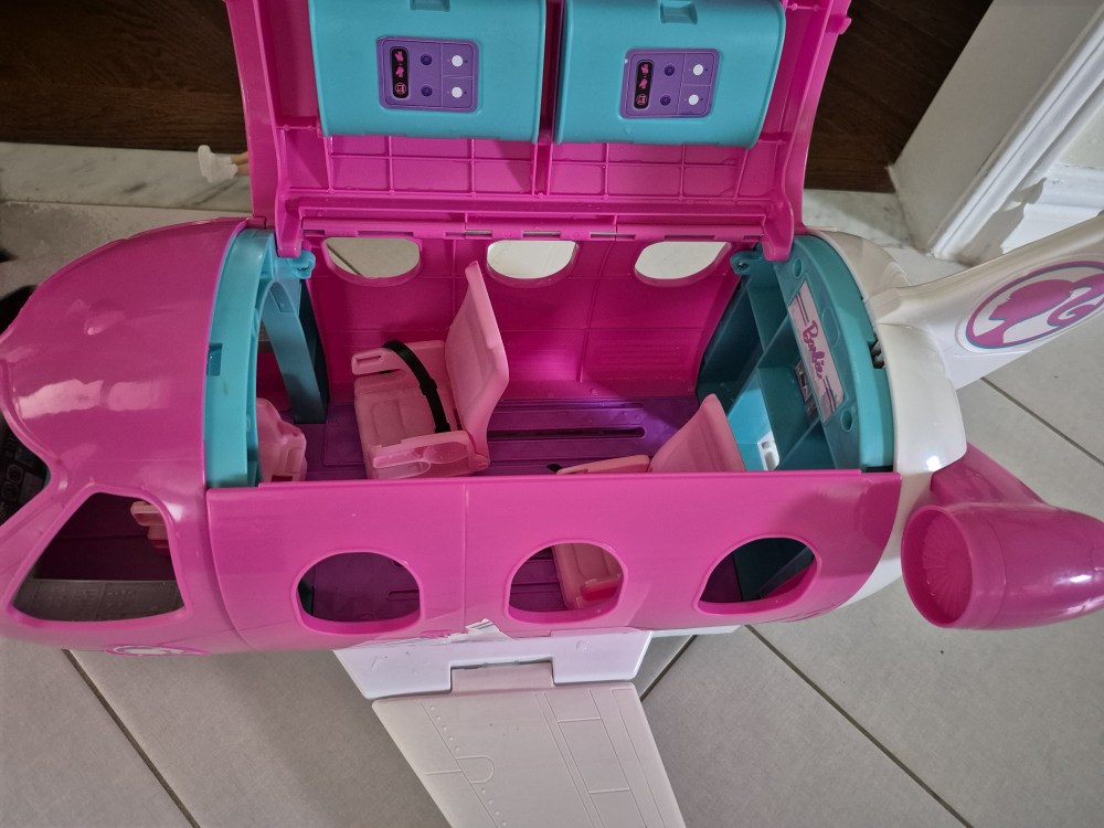 Barbie Dream Plane Playset - photo 2