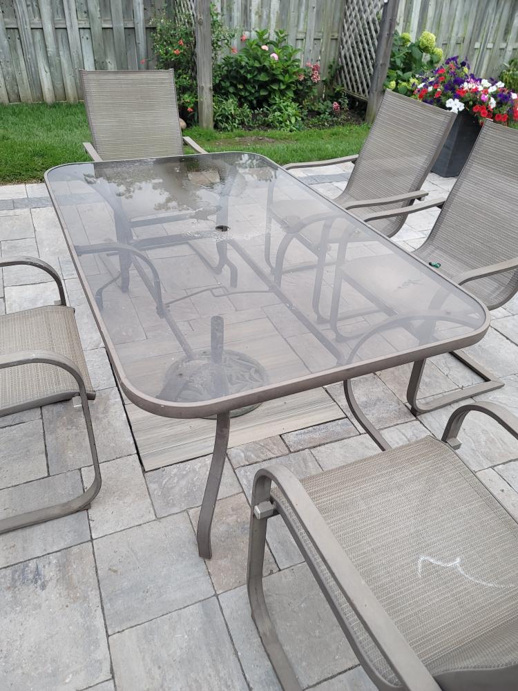 Patio Table with five Chairs - photo 2