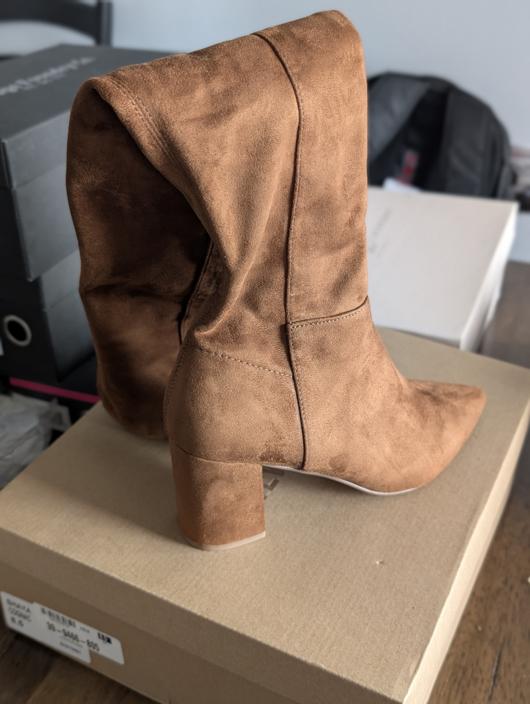 Steve Madden Shaya Cognac Boots - Size 8.5 - photo 2