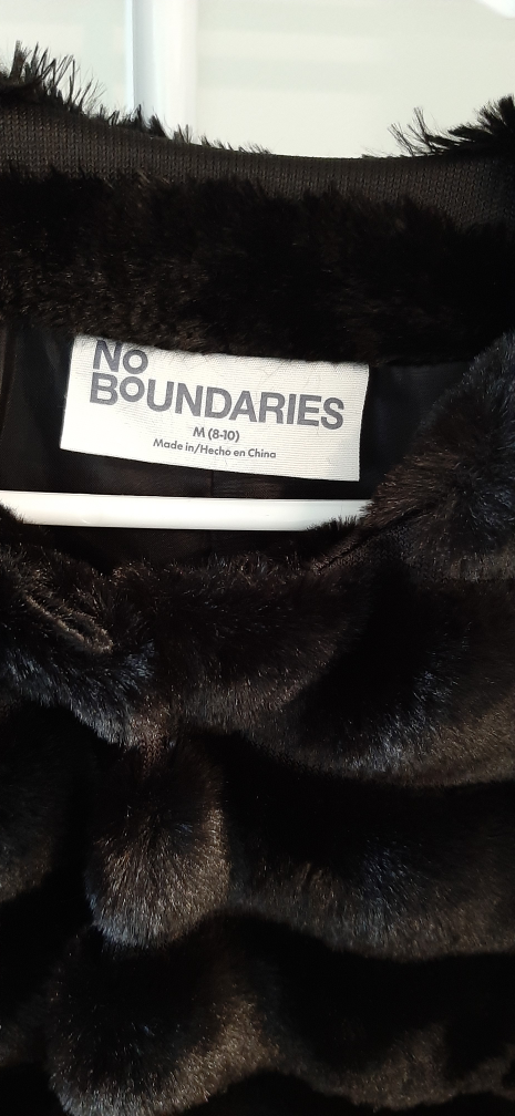 No Boundaries Quilted Fur Jacket - Size M (8-10) - photo 2
