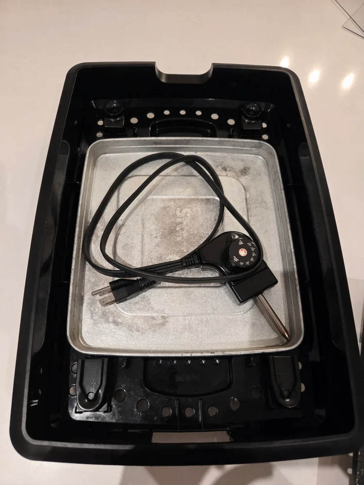 Starfrit The Rock Indoor Smokeless BBQ Grill image indicator(8)