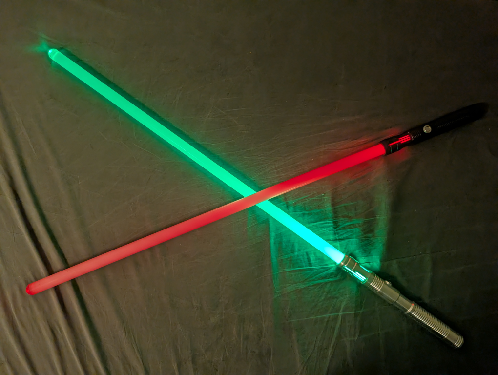 Star Wars Lightsabers - Red & Green