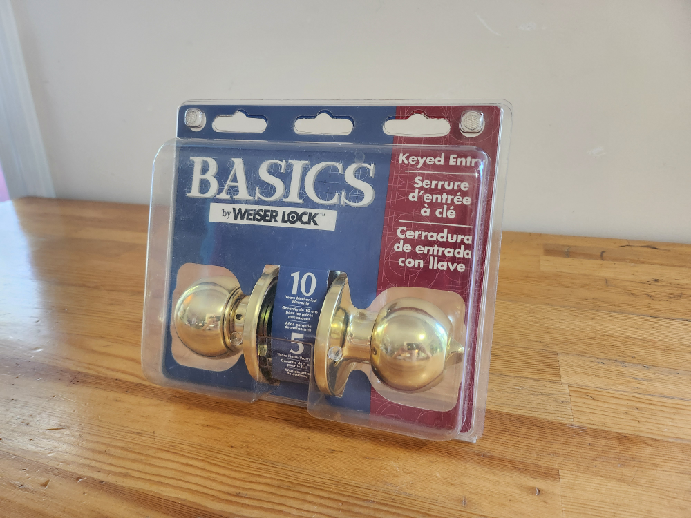 New Weiser Lock Basics Keyed Entry Door Knob