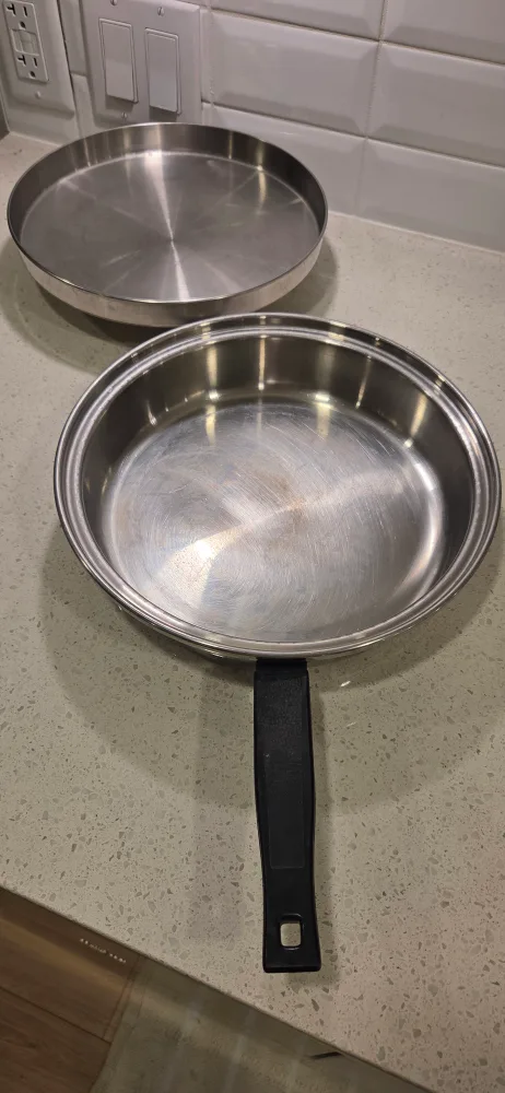 Vintage Stainless Steel Skillet with Lid image indicator(2)