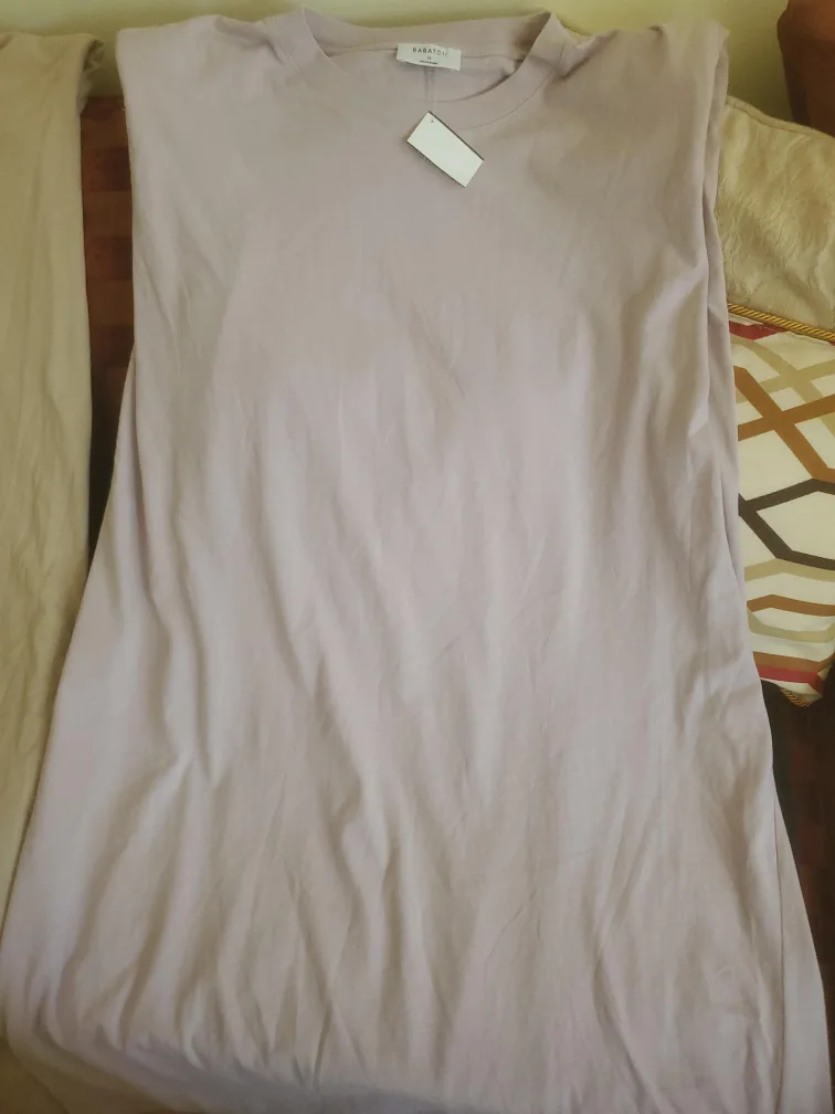 New Babaton T-Shirt Dress - Size 1X image indicator(2)