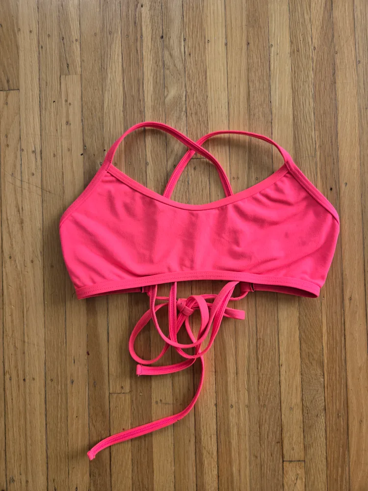 Jolyn Grayson Swim Top - Size M, Pink image indicator(3)