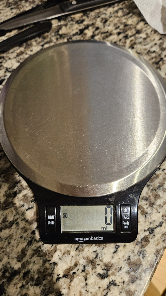 Amazon Basics Kitchen Scale