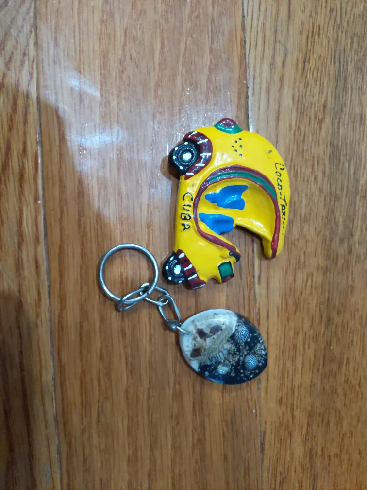 Souvenirs from Cuba thumbnail