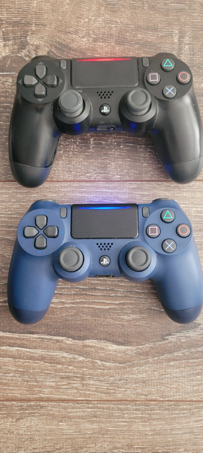 PS4 PRO Console + Games Bundle - photo 2