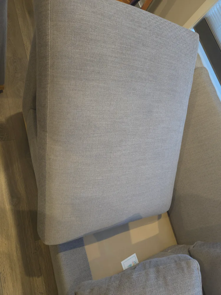 Bonders Furniture Sofa - Like New! image indicator(5)