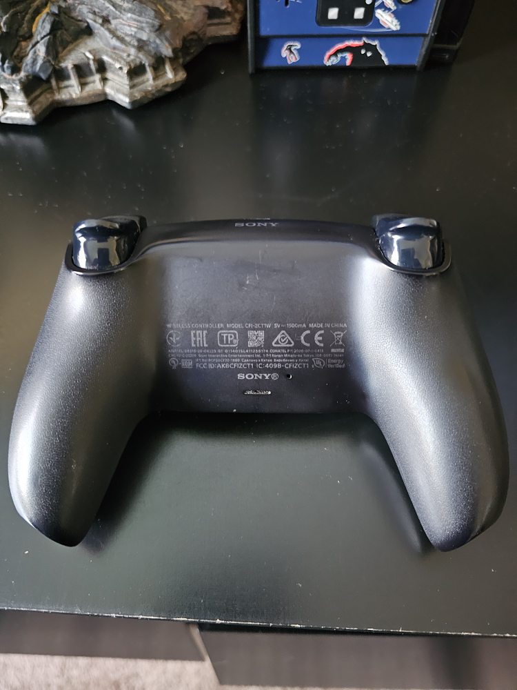 Sony DualSense Wireless Controller - Black - photo 3
