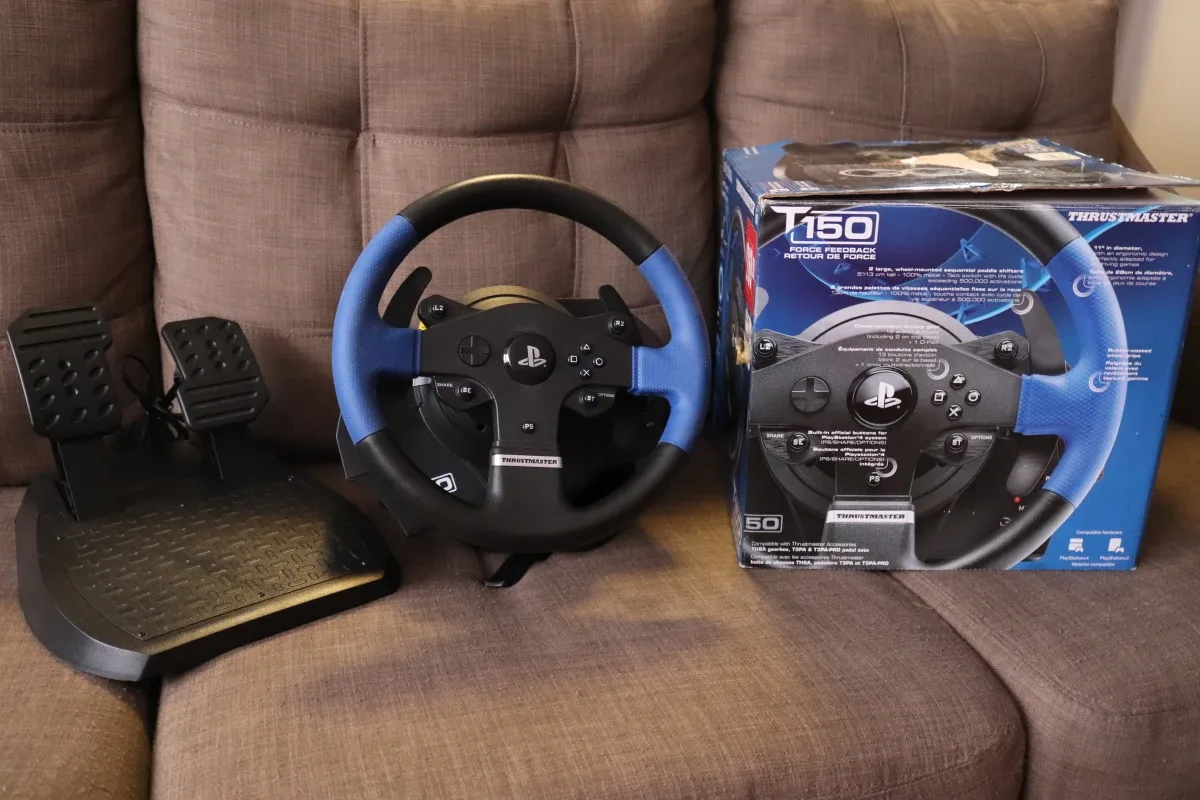 Sim racing wheel and pedals Thrustmaster T150 image indicator(2)