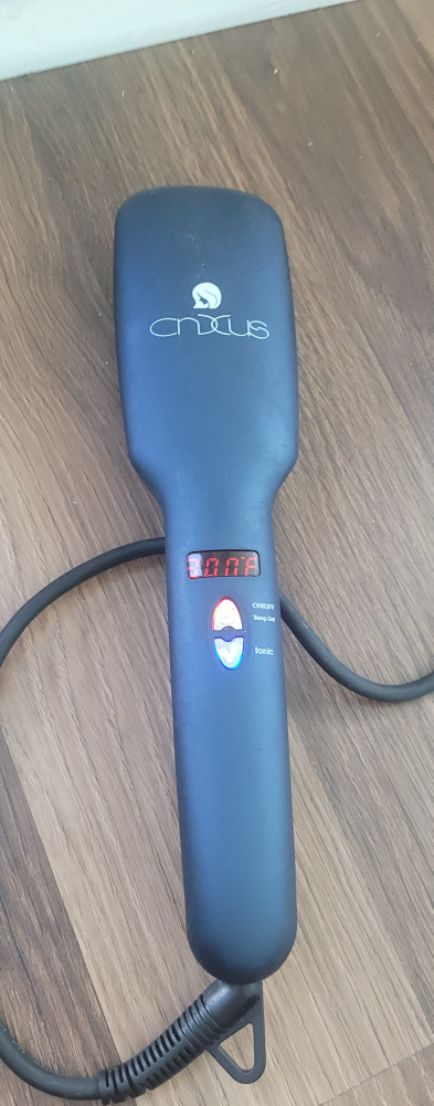 CNXUS Hair Straightening Brush, last dt.Aug.19 - photo 2