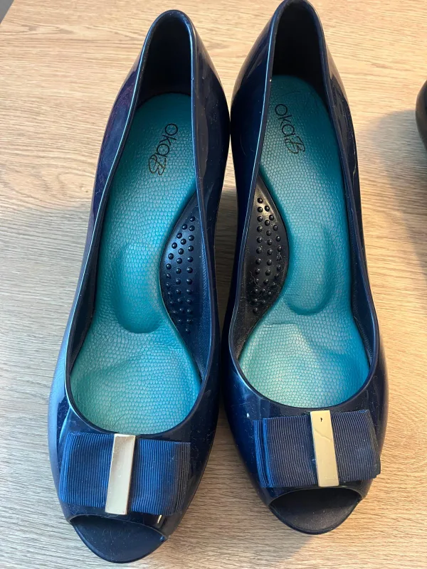 Oka B. Ballet Flats - Navy & Black image indicator(3)