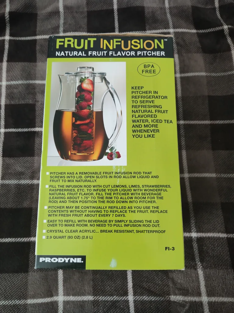 Fruit Infusion Jug - Plastic & Shatterproof image indicator(3)