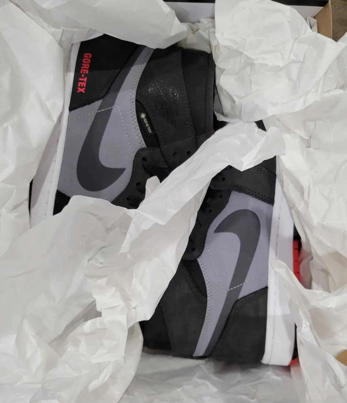 Nike Air Jordan 1 Element Gore-Tex Shadow Size 10 image indicator(8)