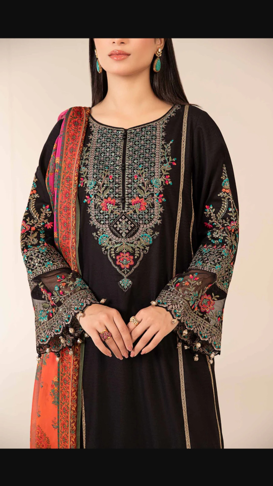 Maria.B Black Embroidered Kameez Shalwar Outfit - photo 3