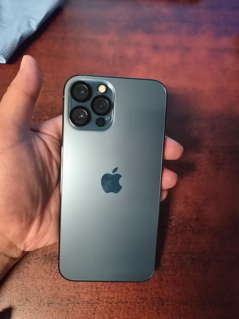 iPhone 12 Pro Max 128GB - Pacific blue thumbnail