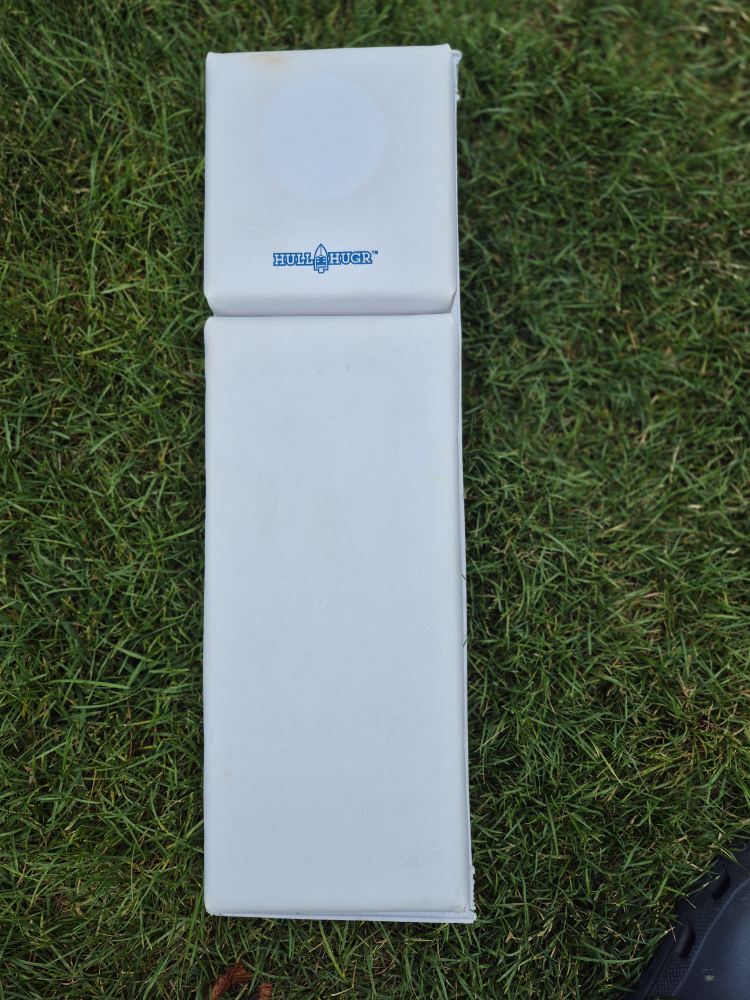 Hull Hugr Boat Fender - protect your boat