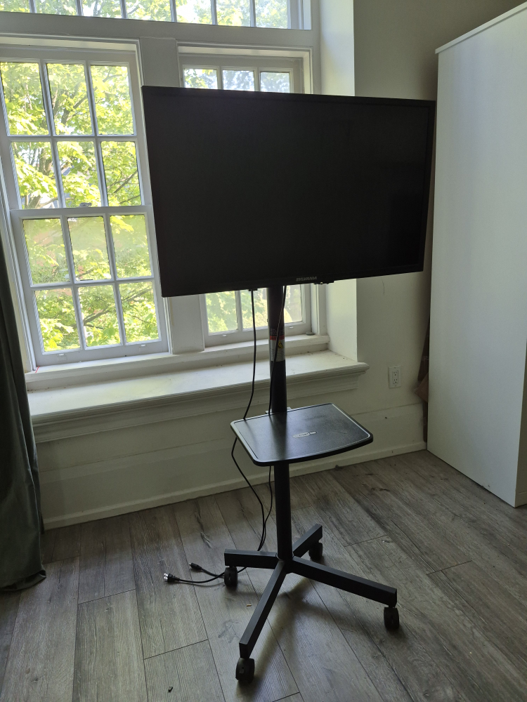 32" Sylvania LED TV with PERLESMITH Mobile TV Cart