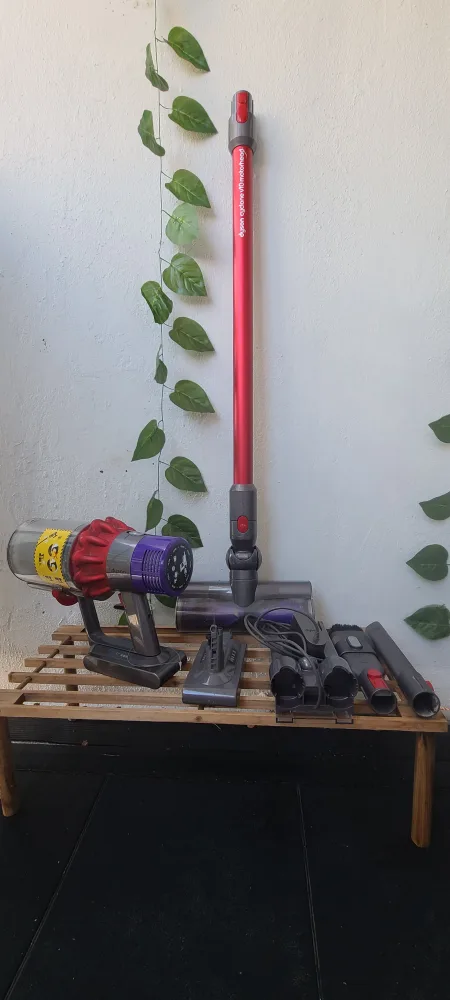 Dyson Cyclone V10 Motorhead Cordless Vacuum image indicator(3)