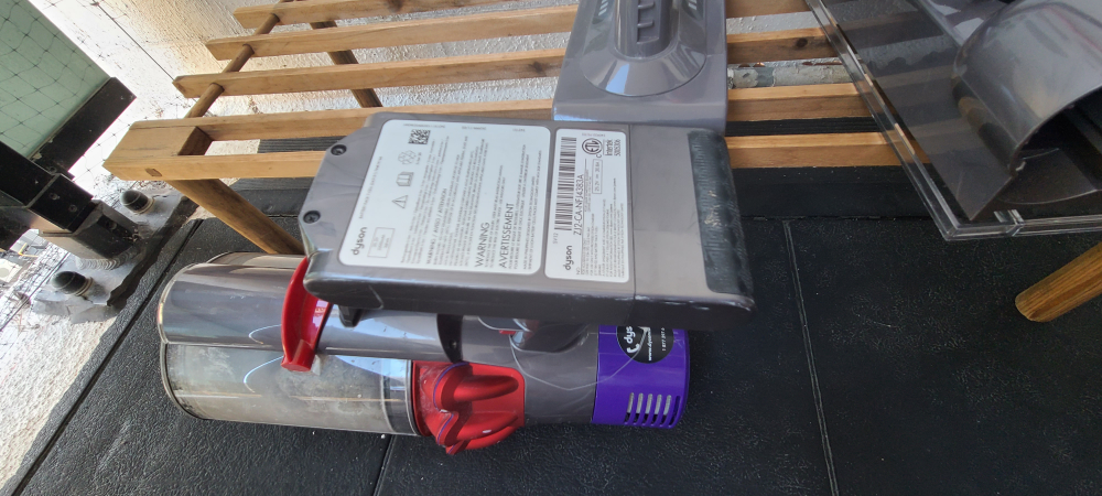 Dyson Cyclone V10 Motorhead Cordless Vacuum - photo 5