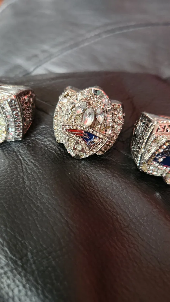 New England Patriots Championship Rings image indicator(2)