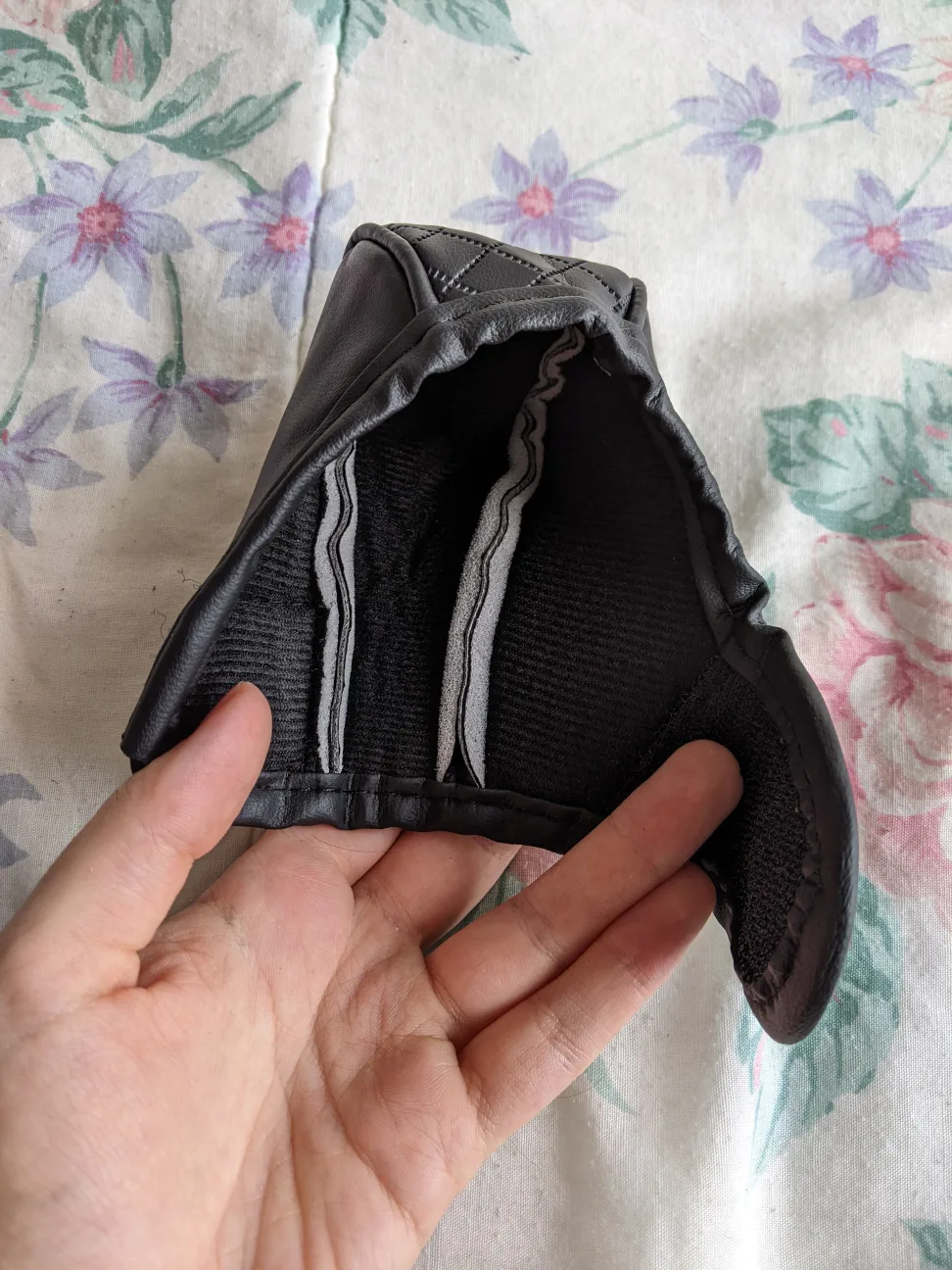 Black Gear Shift Cover image indicator(5)