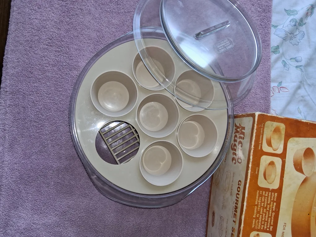 Vintage Micro Magic Gourmet Set image indicator(6)