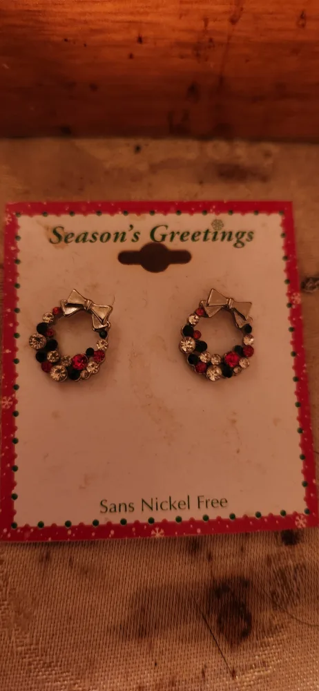 Season's Greetings Wreath Earrings - New thumbnail