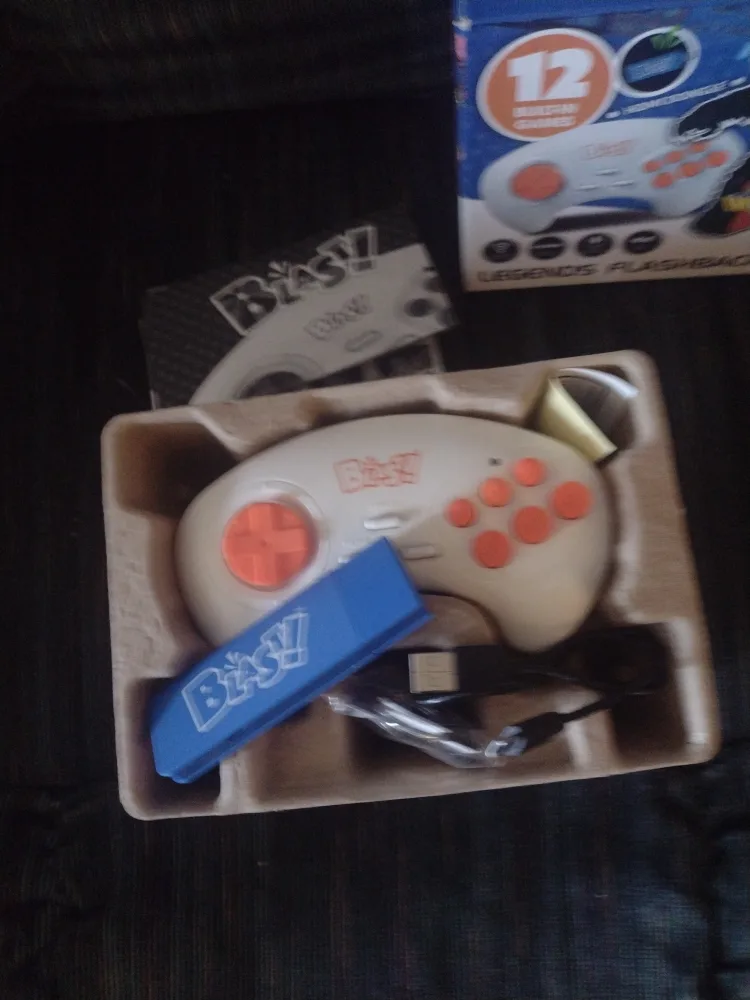 Legends Flashback Blast! Wireless HD Game Console image indicator(3)