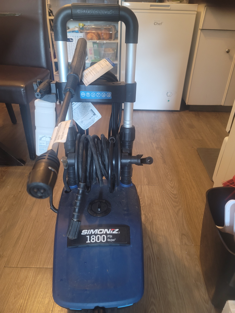 Simoniz 1800 PSI Electric Pressure Washer - photo 4