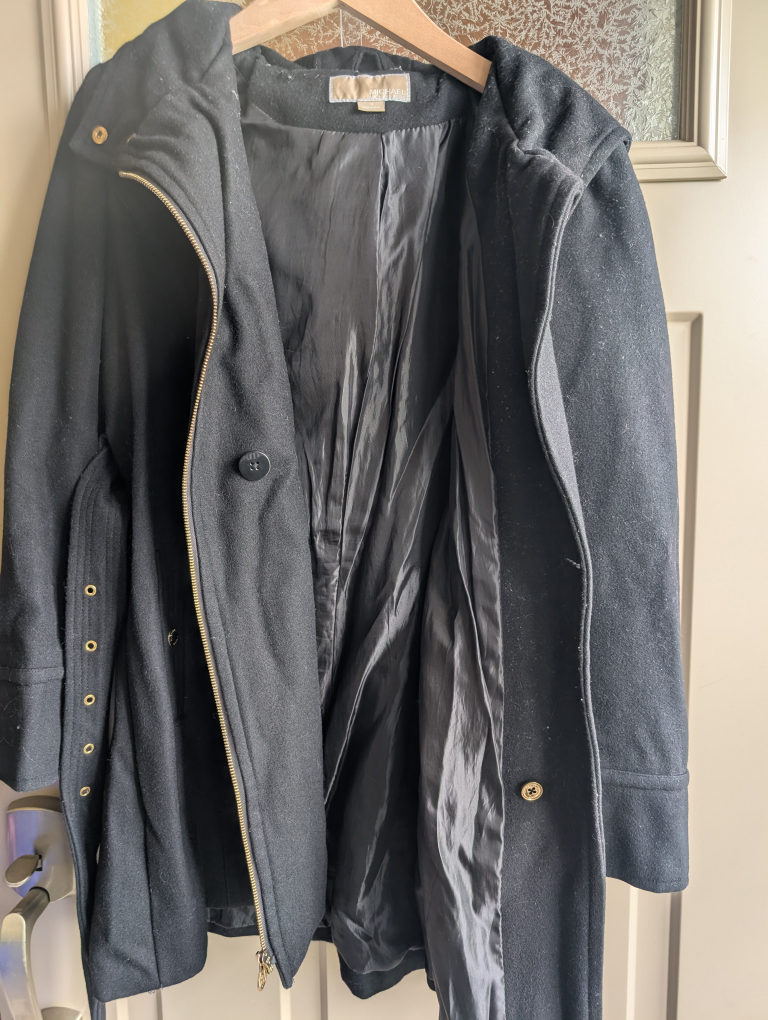 Michael Kors Wool Peacoat with hood & gold accents - photo 4