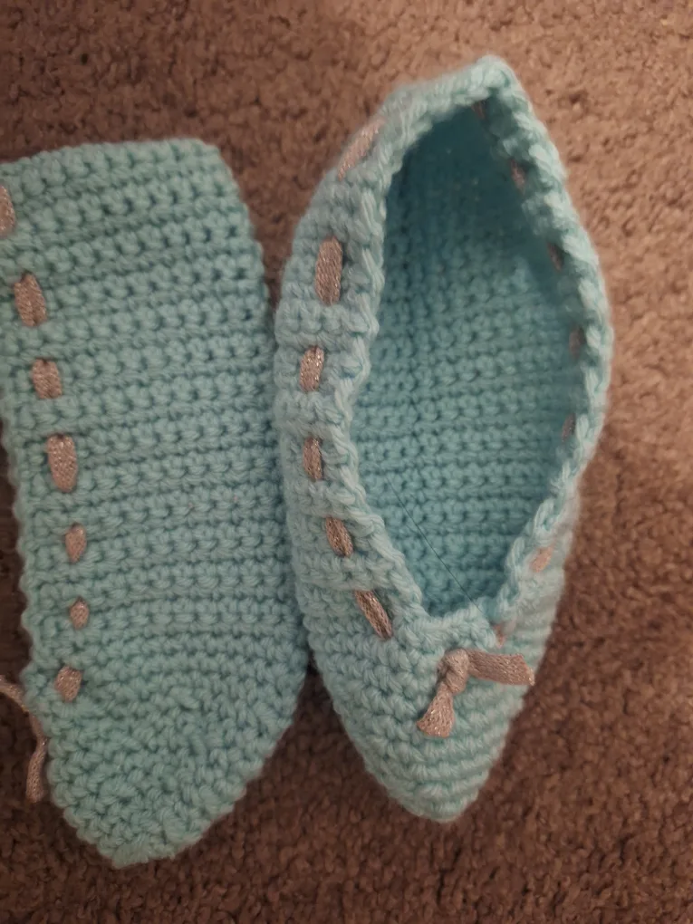 Handmade Knitted Slippers image indicator(2)